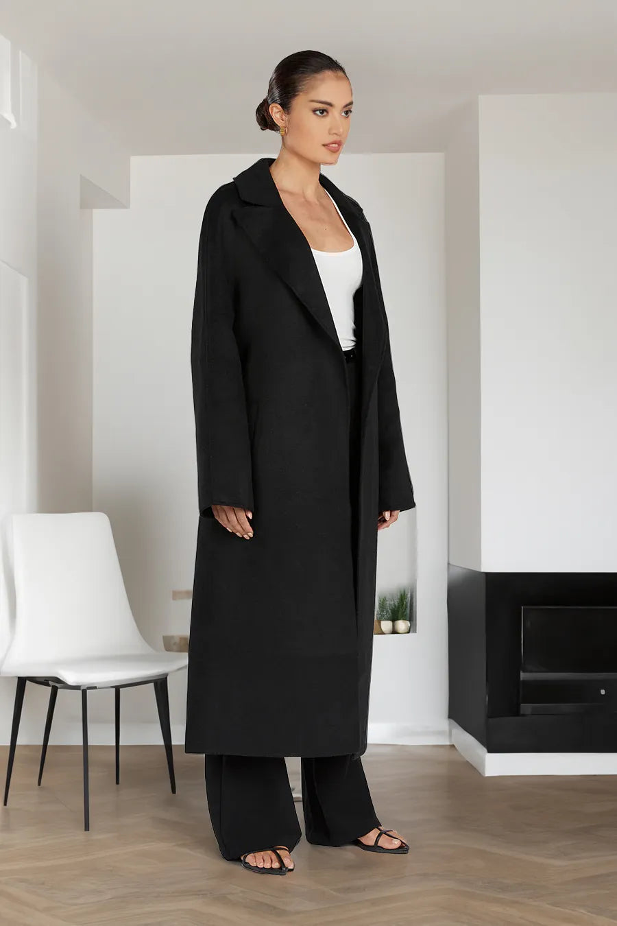 Valenzora Trench Coat | Stylish long women's trench coat in an oversized style