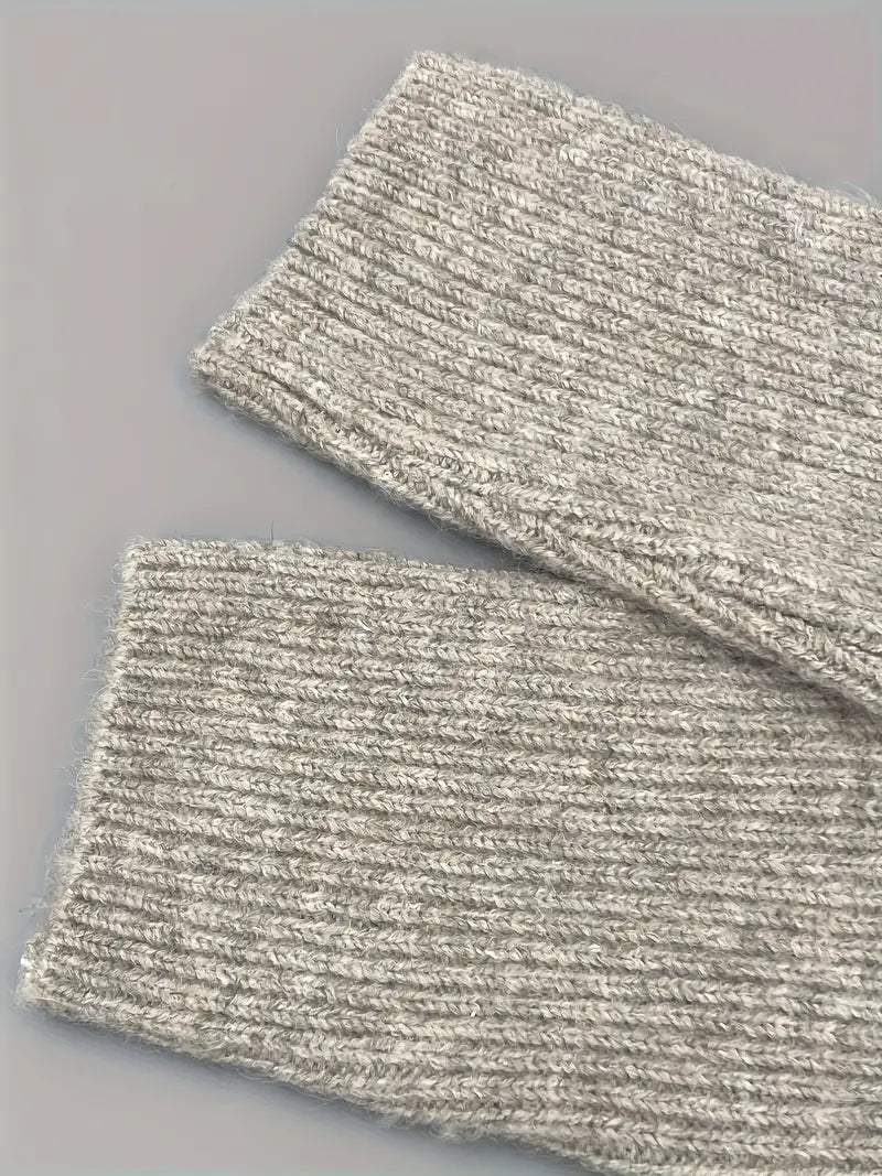 – Strickjacke mit Ethno-Muster