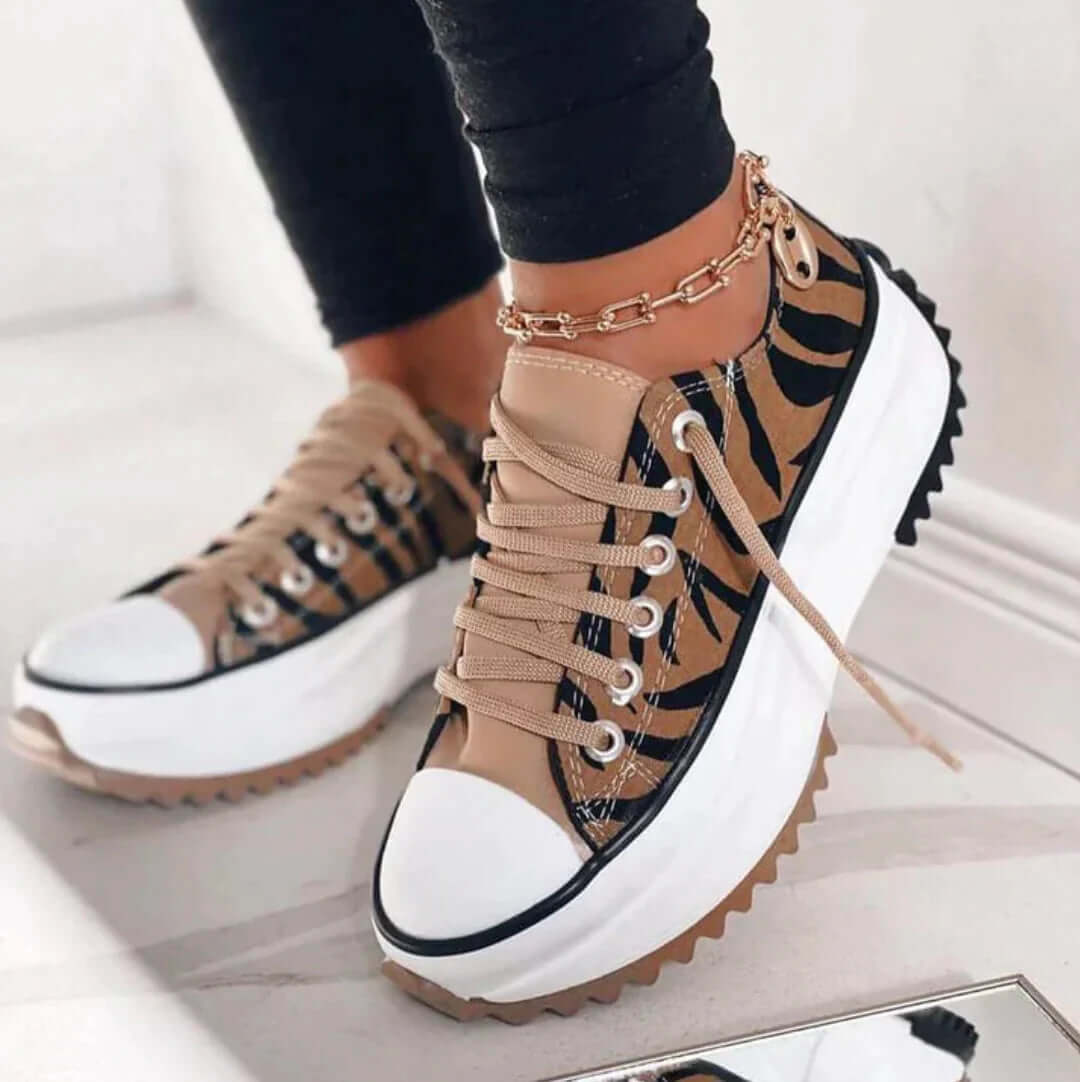Valenzora | Bequeme stoßdämpfende Turnschuhe