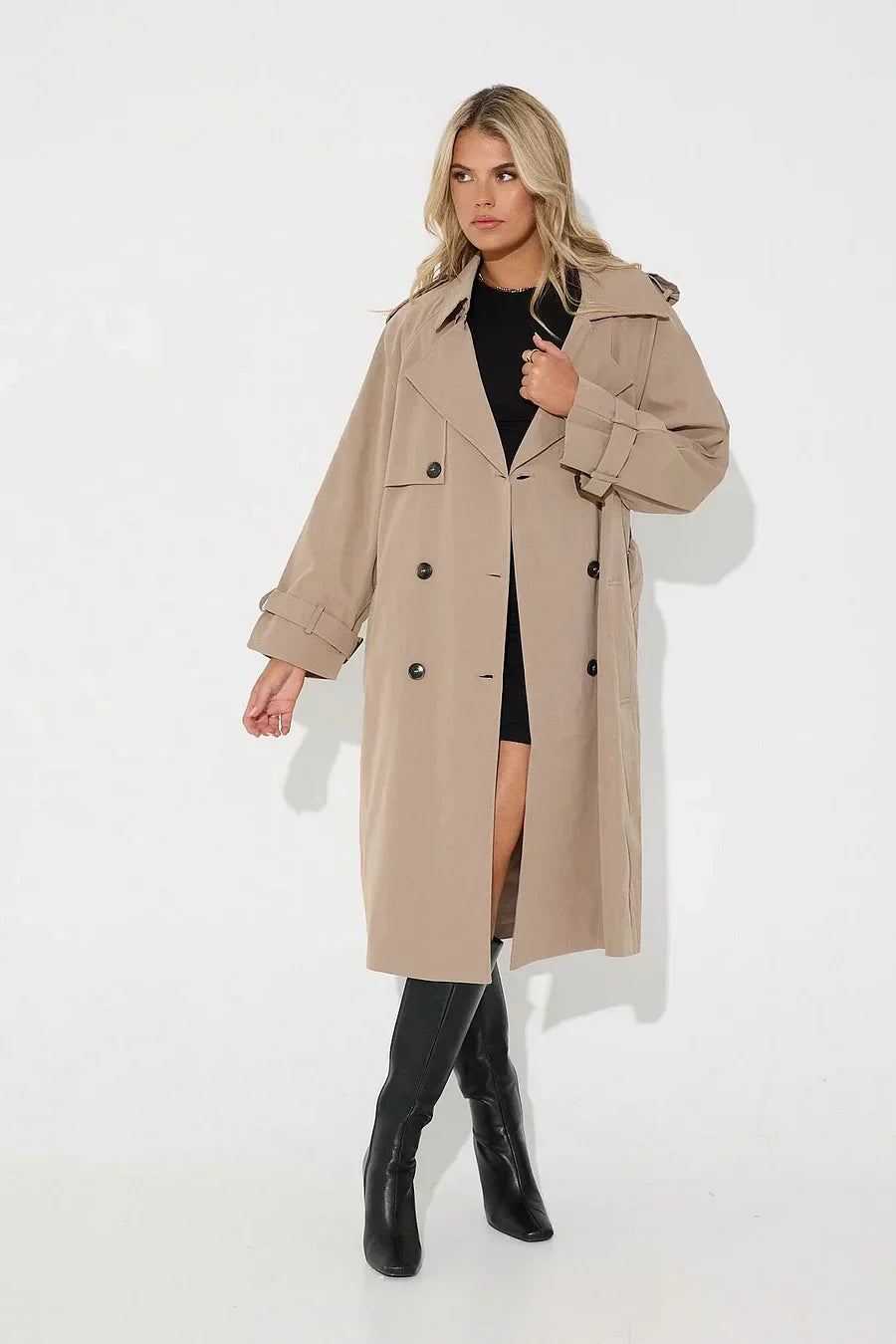 Valenzora | Lightweight windbreaker