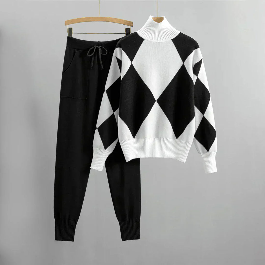 Valenzora | Elegant women's suit