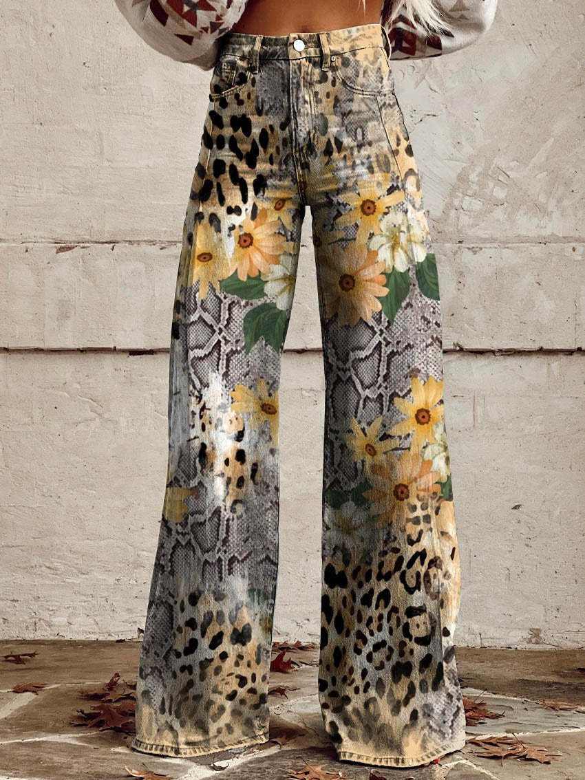 Valenzora | Stylish jeans with a floral pattern