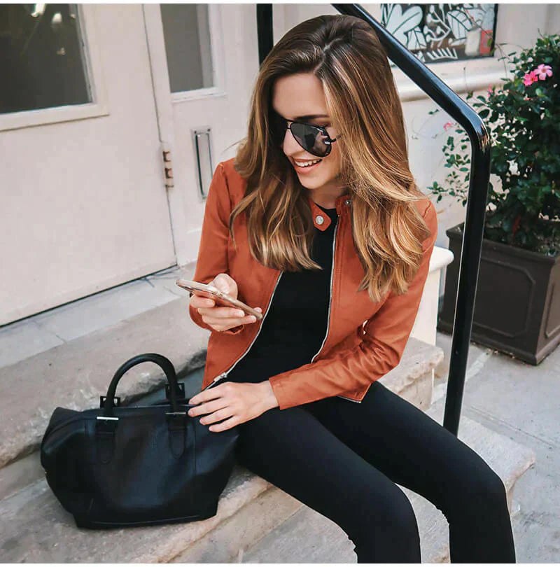 Valenzora | Elegante Lederjacke für Damen.