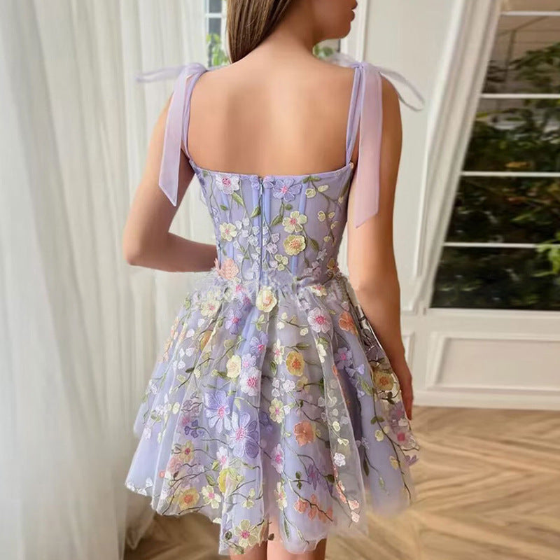 Valenzora | Ärmelloses Kleid mit Schleifen und Blumenmuster, Sommerkleid