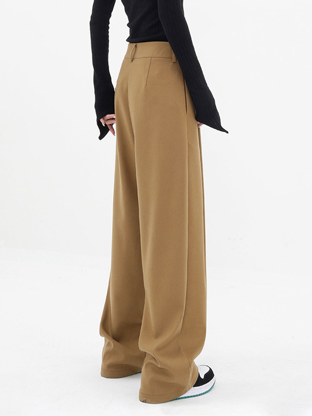 Valenzora | Basic Baggy Hose mit weitem Bein