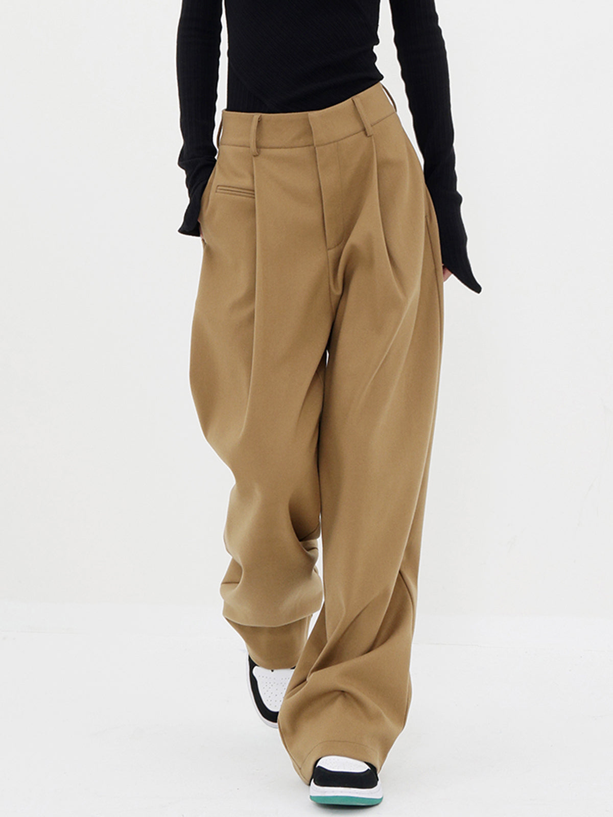 Valenzora | Basic Baggy Hose mit weitem Bein