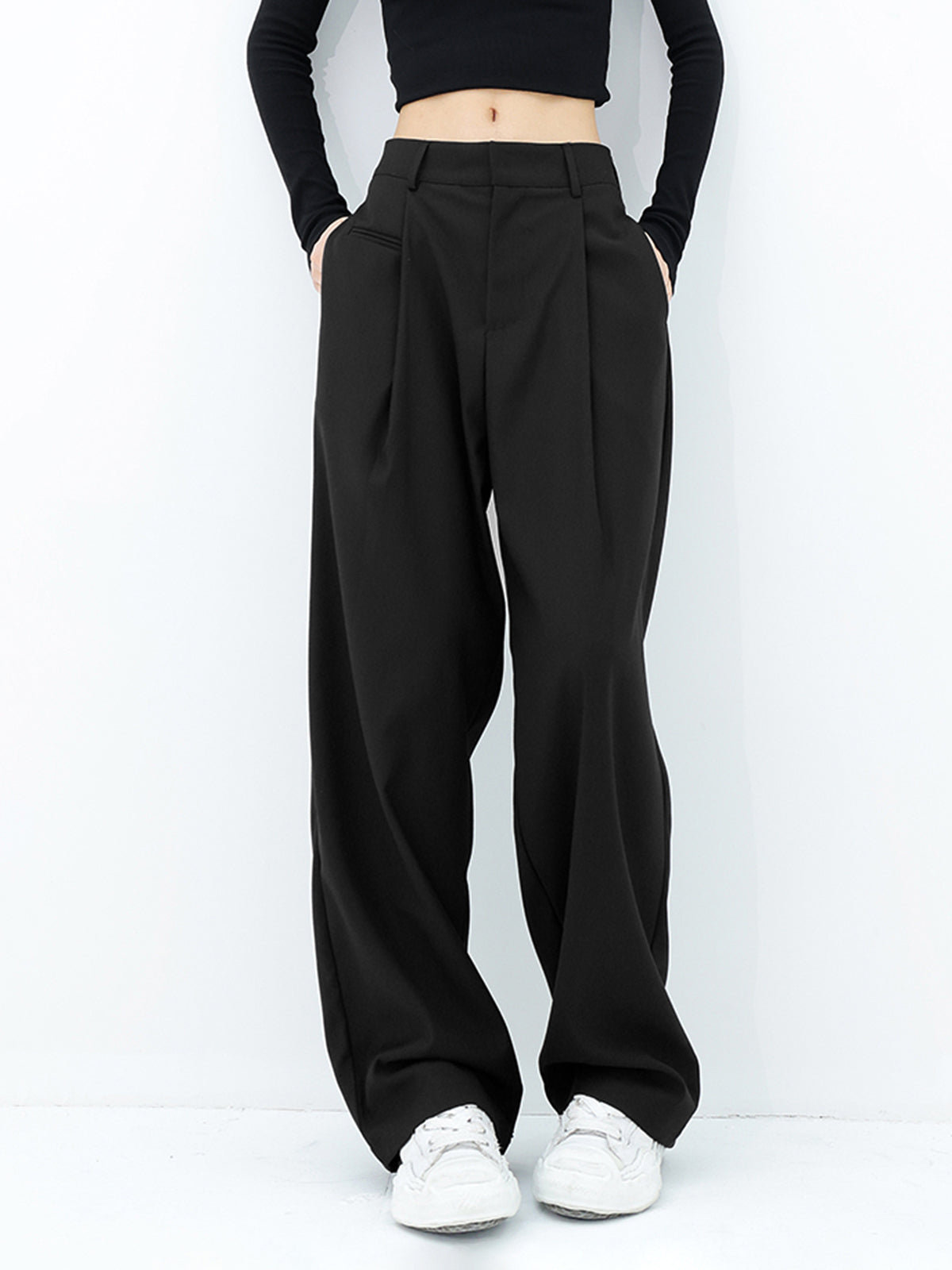 Valenzora | Basic Baggy Hose mit weitem Bein