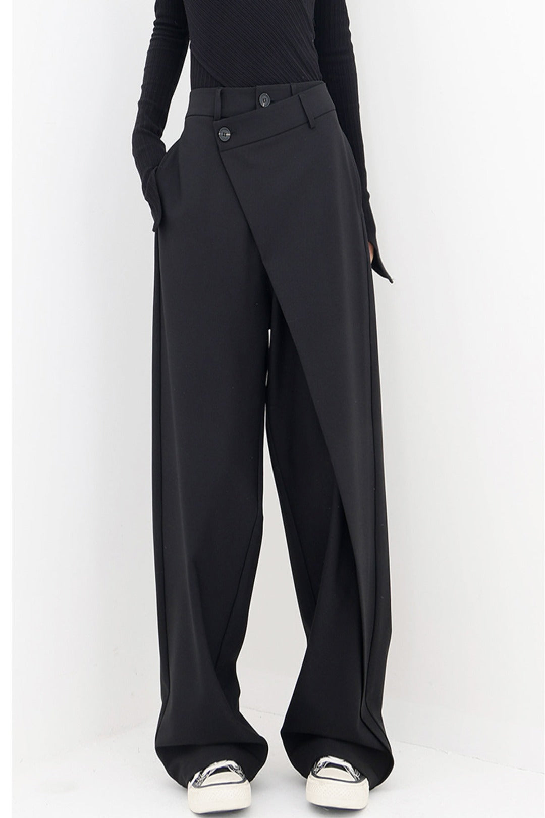 Valenzora ASYMMETRIC BAGGY PANTS