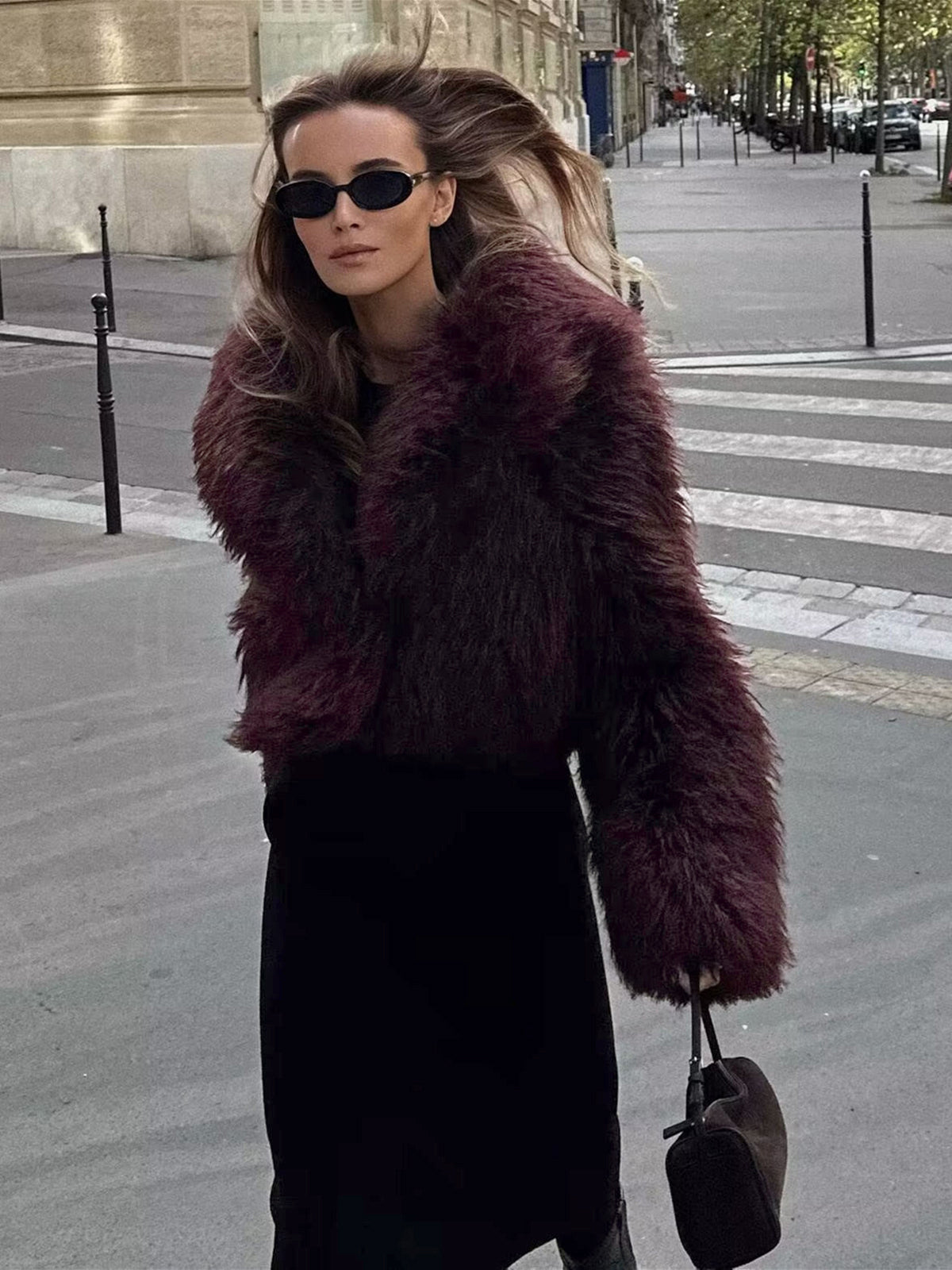 Valenzora | Fluffy faux fur short jacket