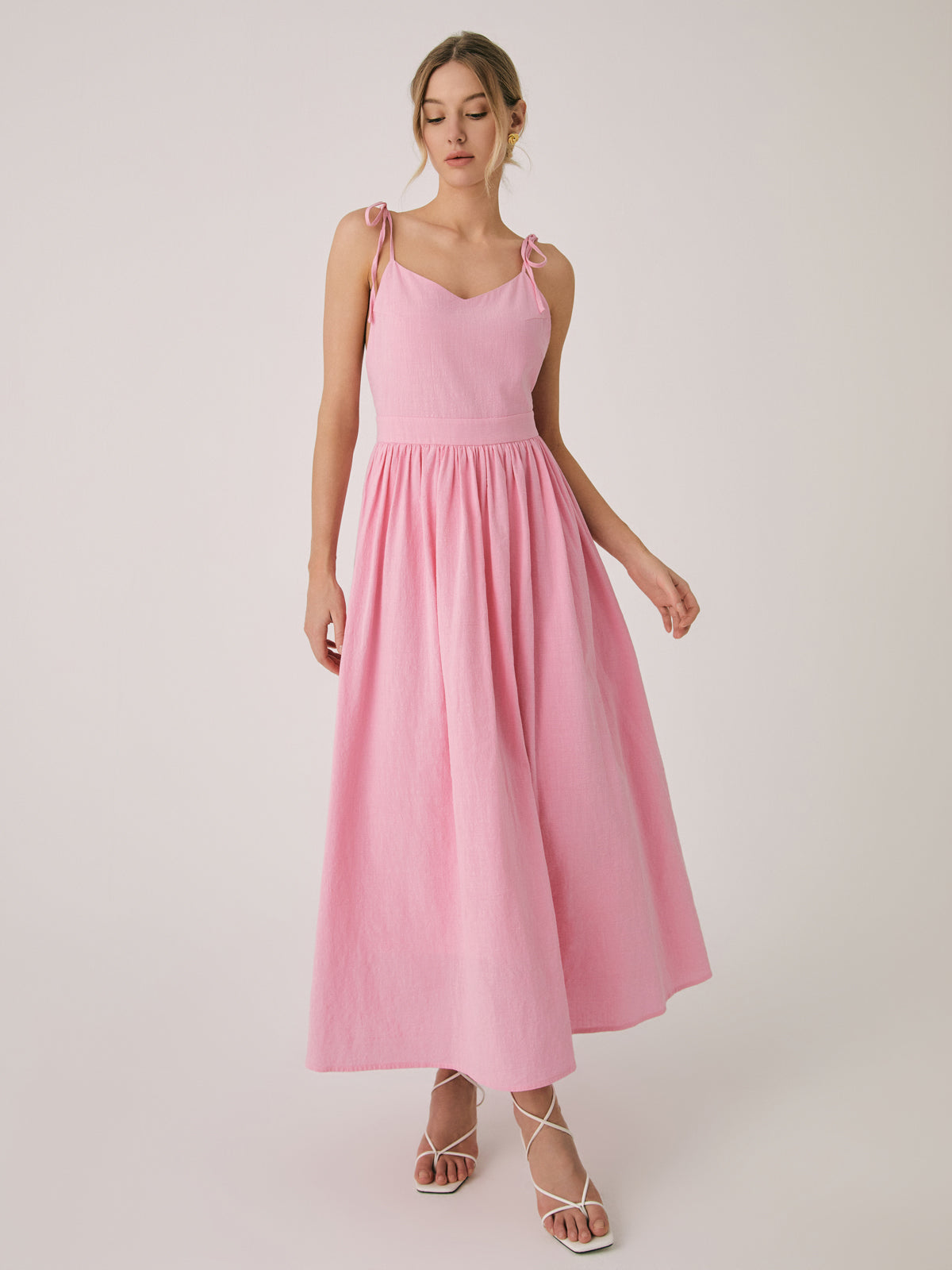 Valenzora | Cotton & Linen Backless Long Dress