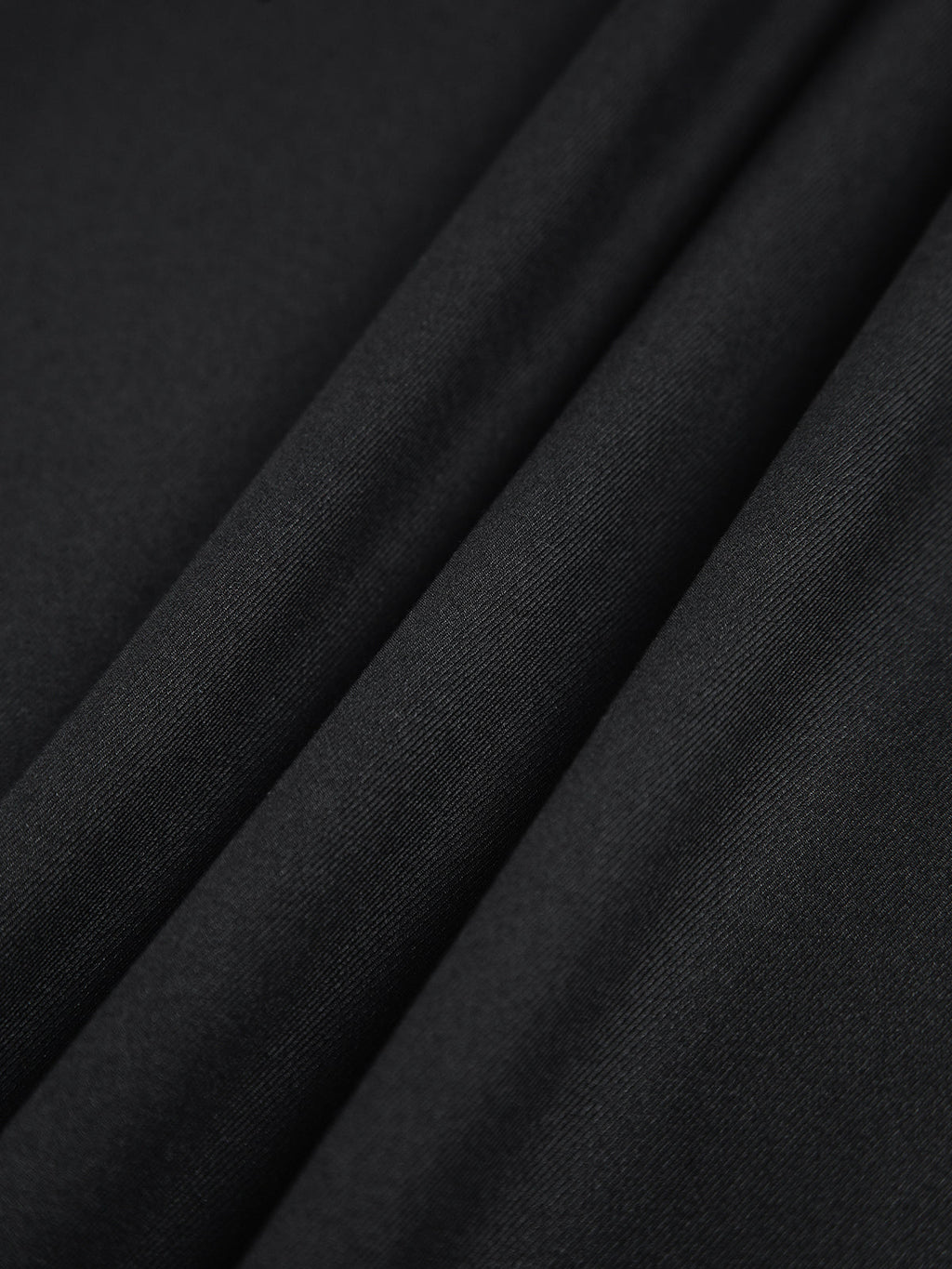 Valenzora | Cut trousers with a flowing silhouette and soft, breathable fabric for women