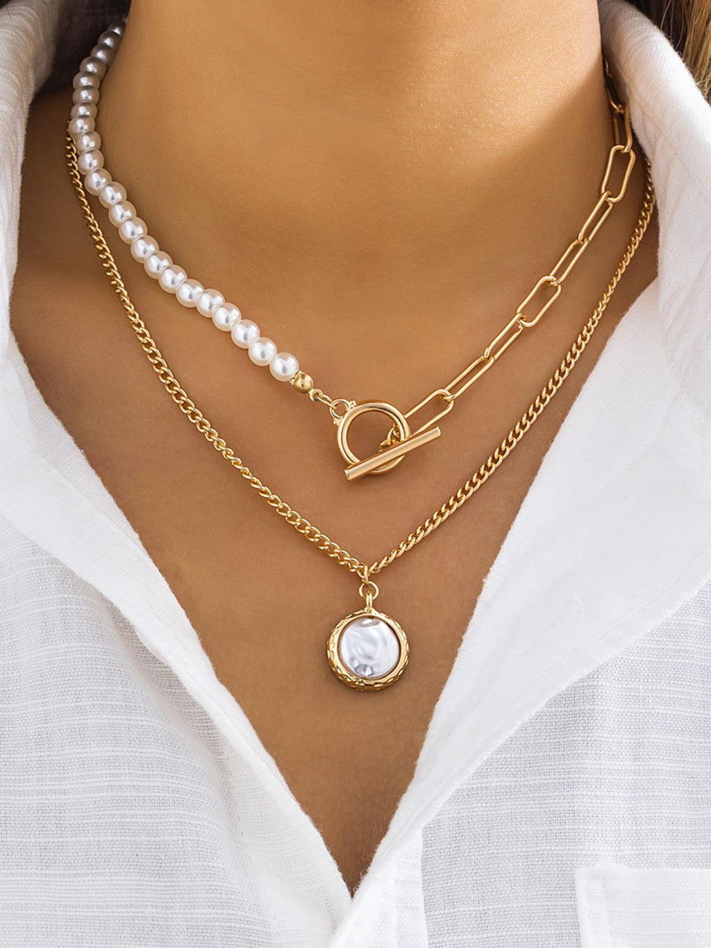 Valenzora | Faux Pearl Jewelry Necklace