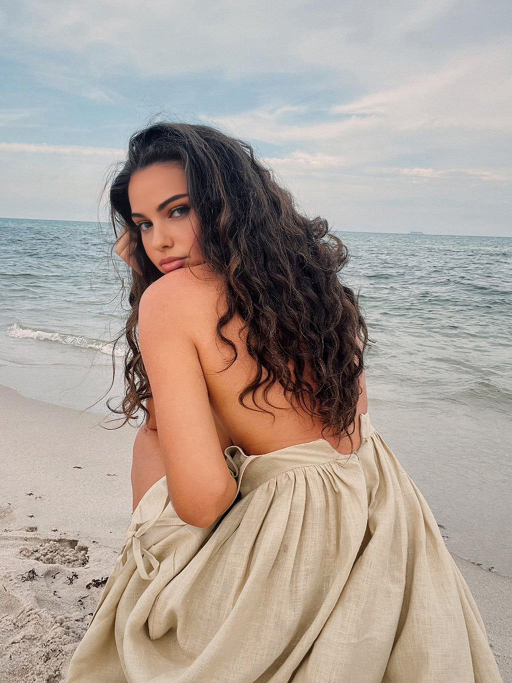 Valenzora | Cotton & Linen Backless Long Dress