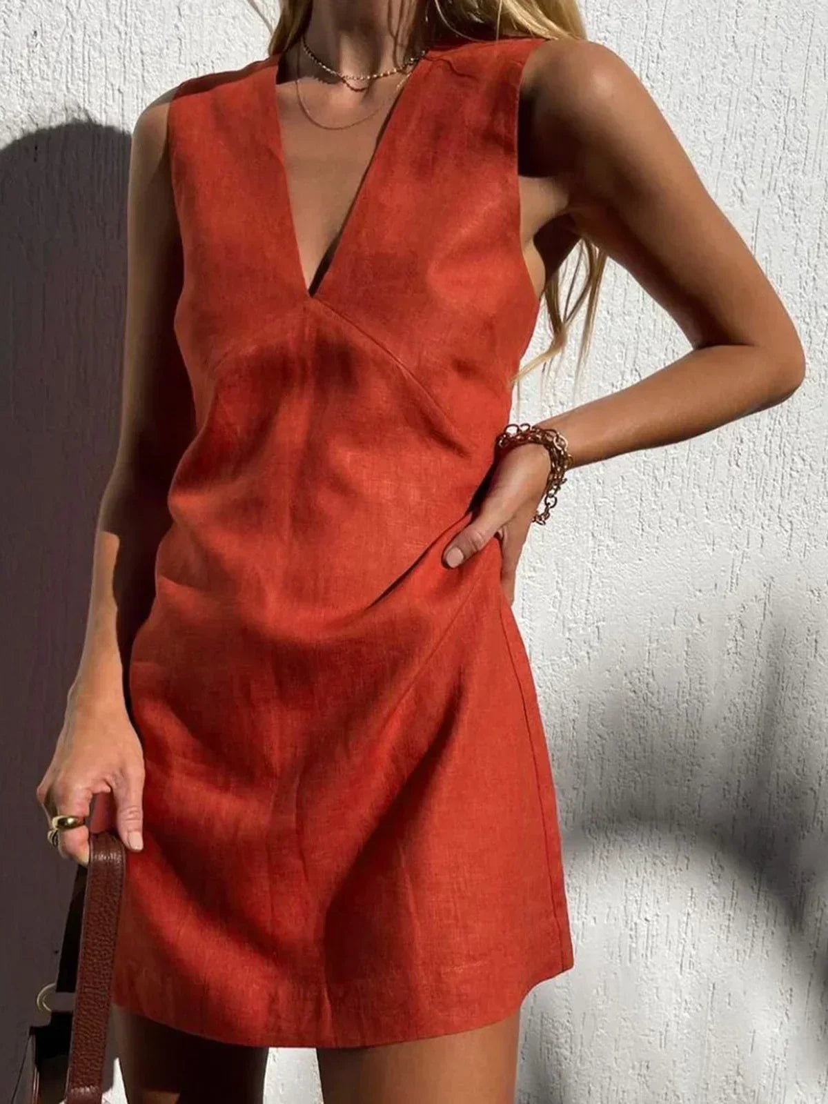 Valenzora | Casual cotton and linen V-neck short dress