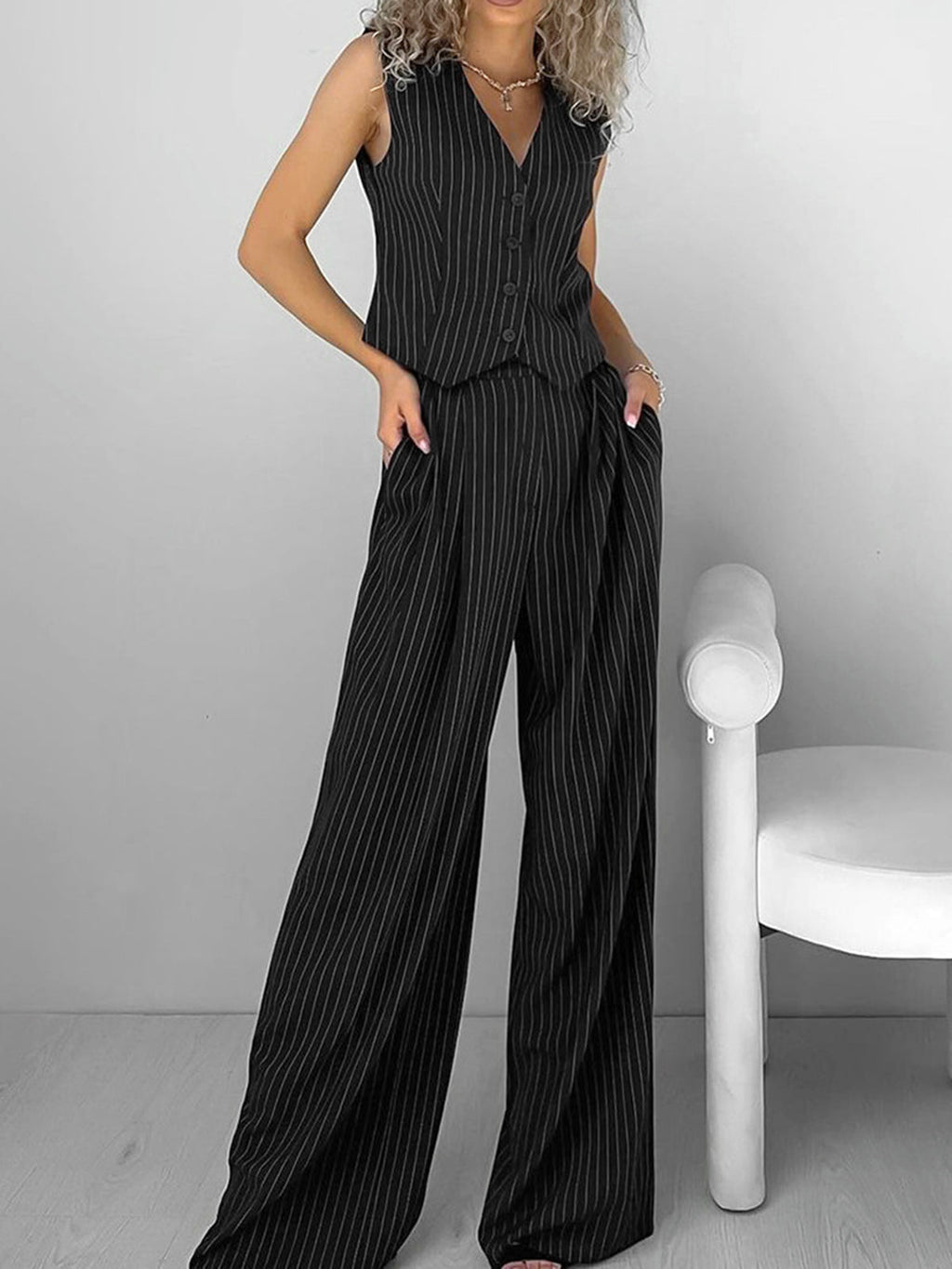 Valenzora | Relaxed Striped Suit Trousers Set
