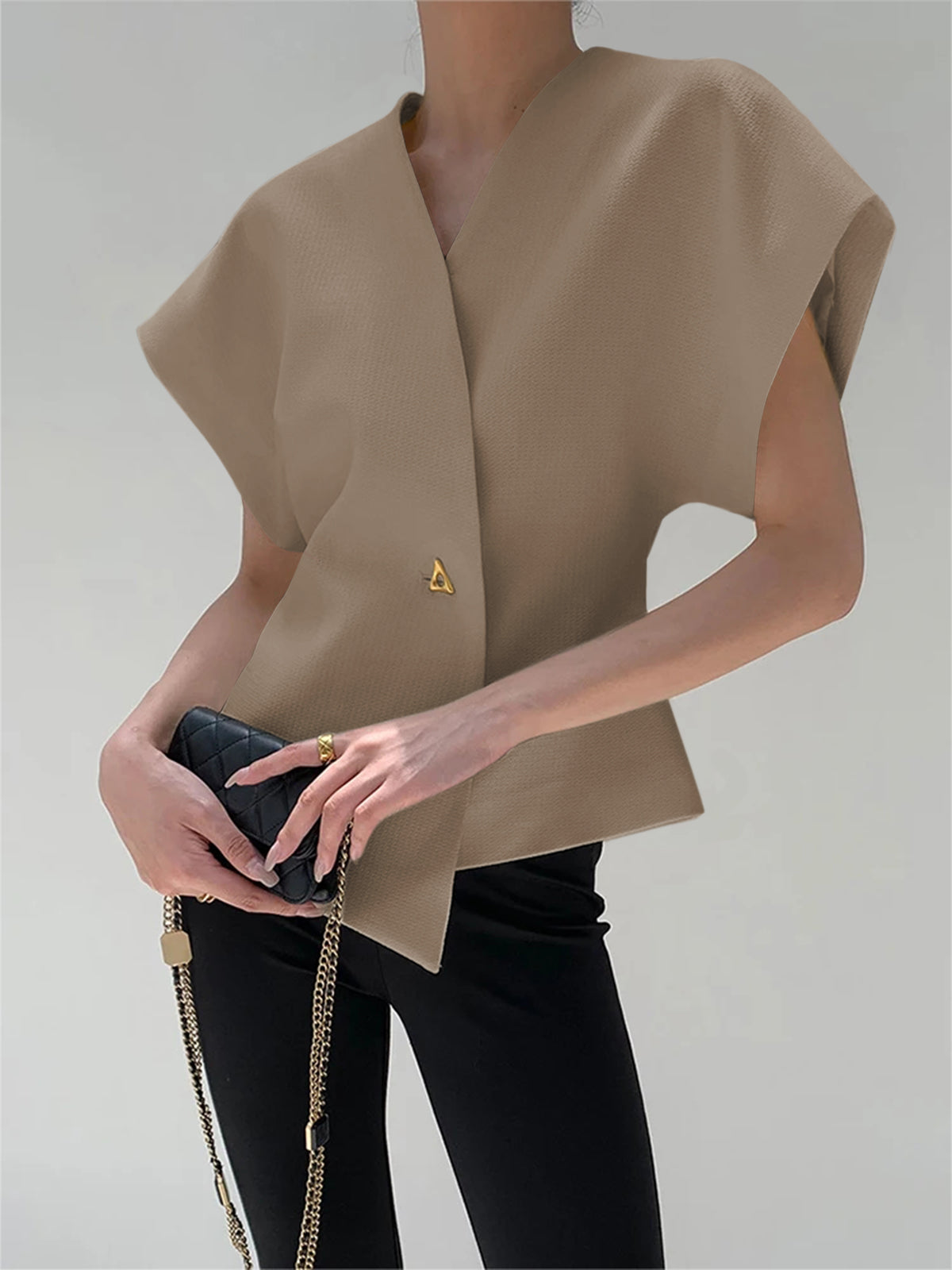 Valenzora | Asymmetrical V-neck top with lightweight fabric for women
