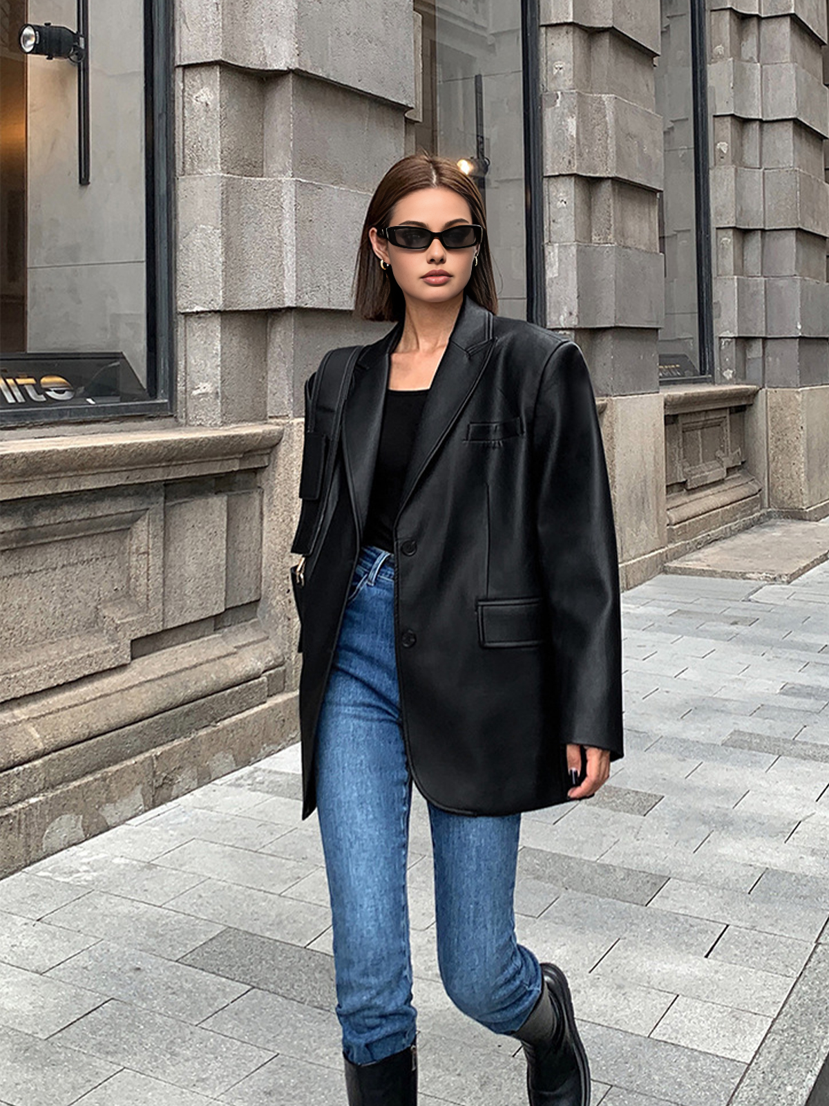 Valenzora | Reversf pockets leather blazer