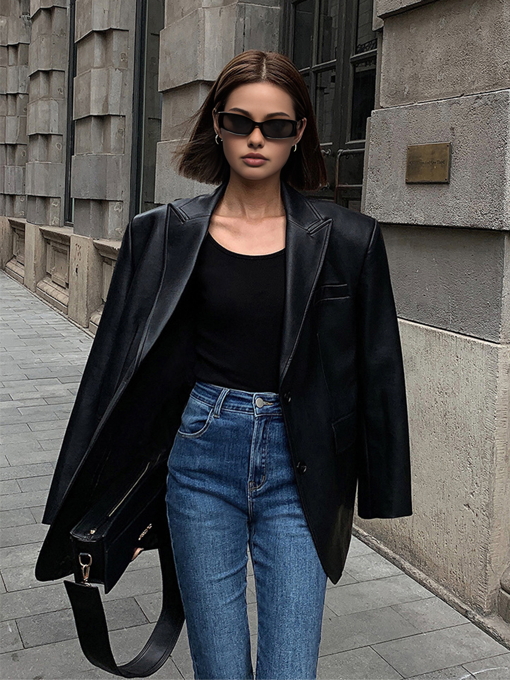 Valenzora | Reversf pockets leather blazer