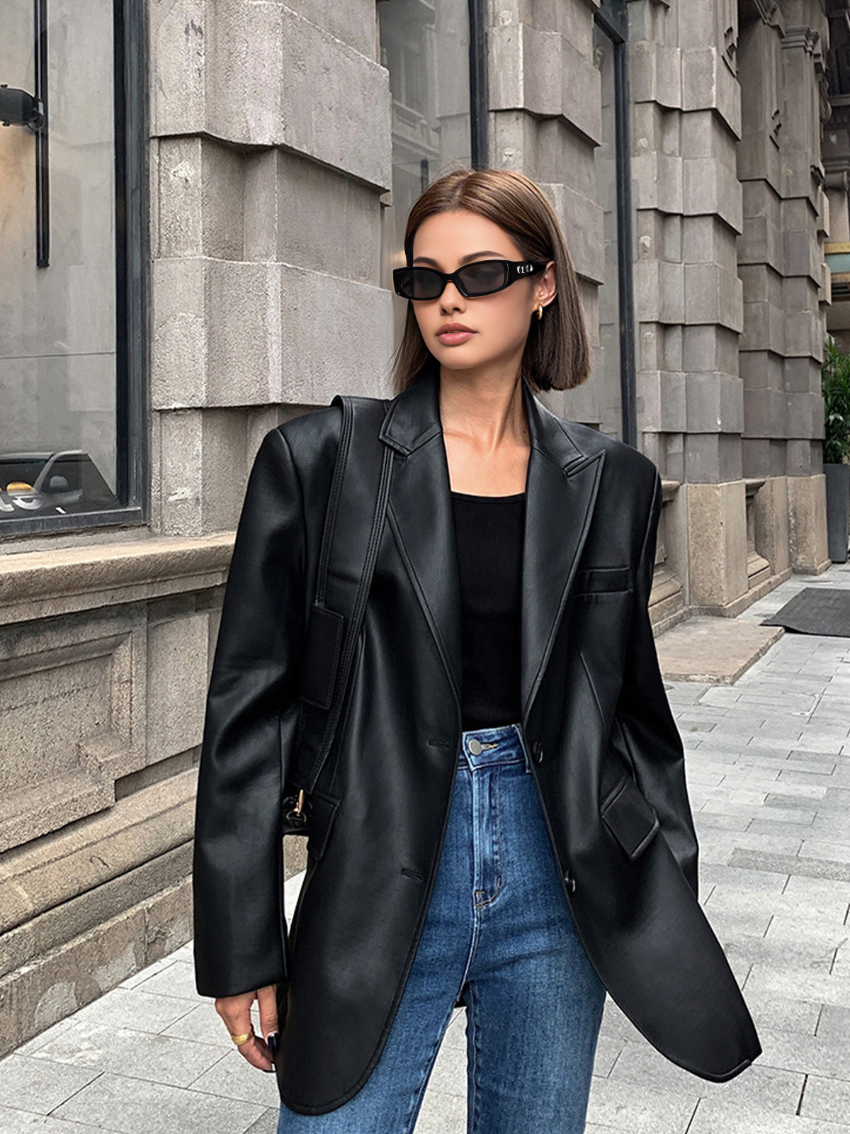 Valenzora | Reversf pockets leather blazer