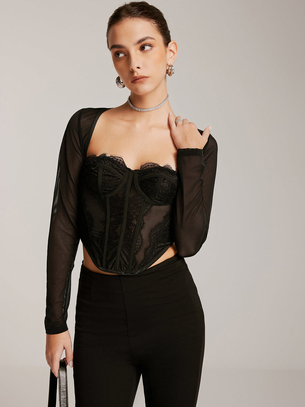 Valenzora | Sheer Long-Sleeved Heart Neck Lace Skinny T-Shirt