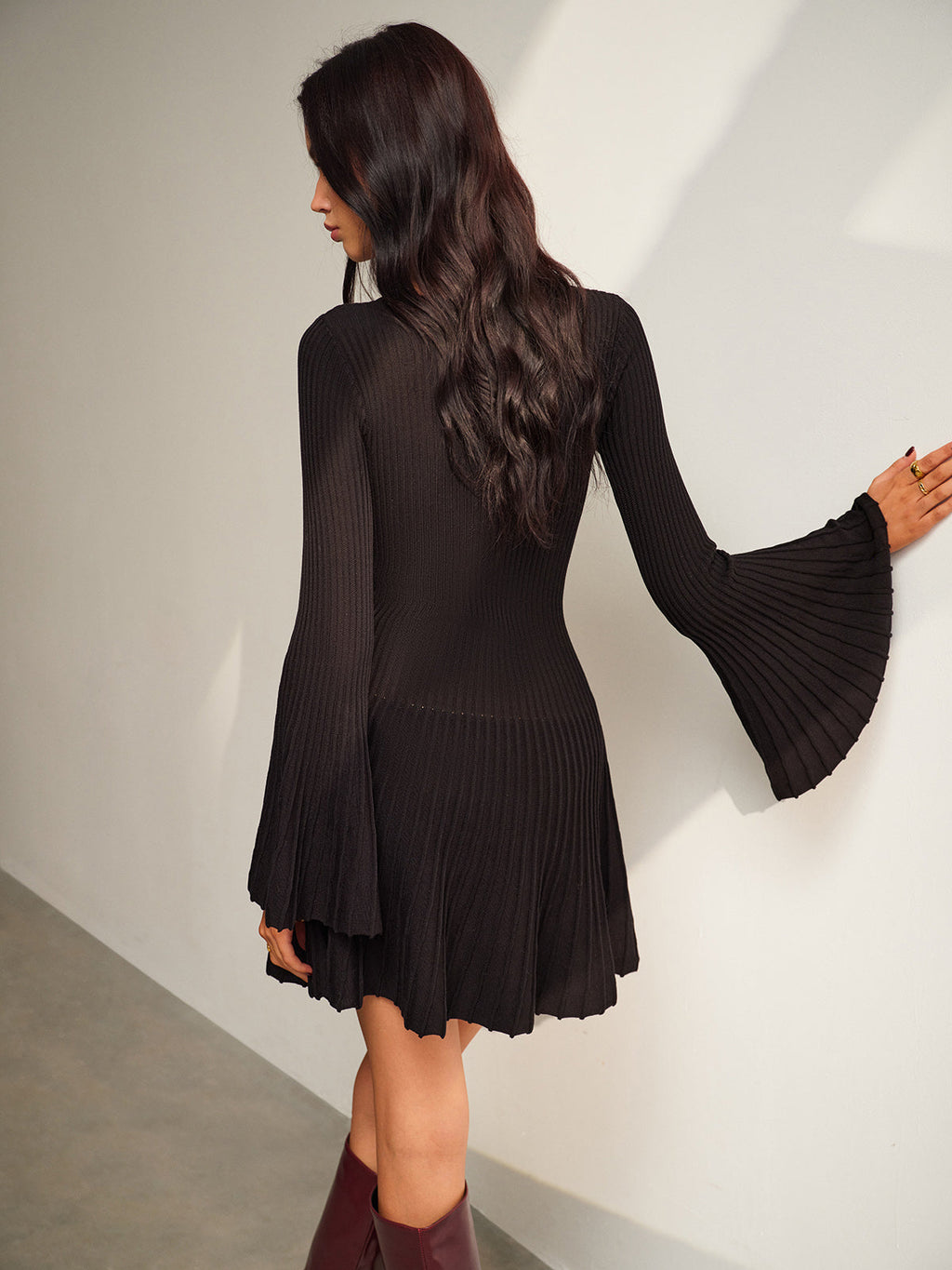 Valenzora | Keyhole neckline bell sleeve sweater dress