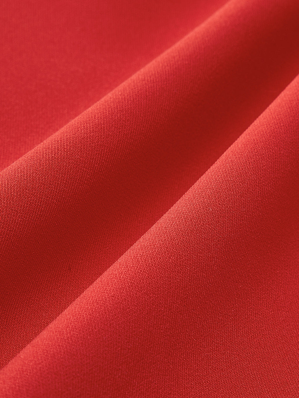 Valenzora | Minimalist, simple dress with a low back