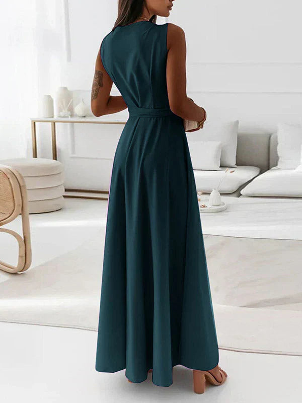 Elegant maxi dress for women – sleeveless V-neck evening dress in solid colors, long dress for weddings & summer parties