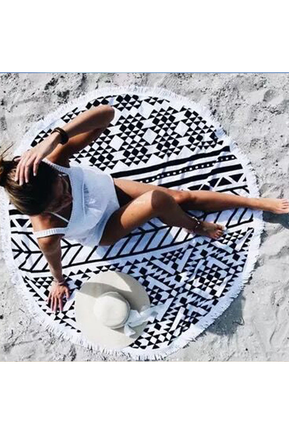Valenzora | Tassel Giant Beach Towel Picnic Camping Mat