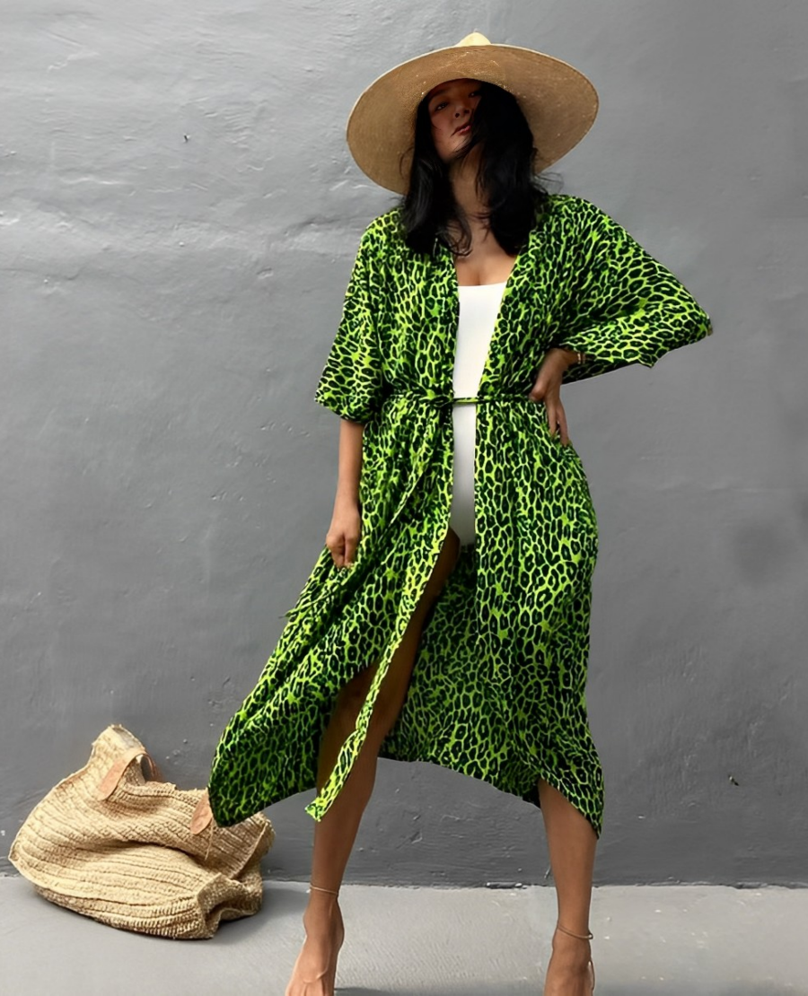 Valenzora Retro Kimono | Long, patterned beach kimono with belt for women