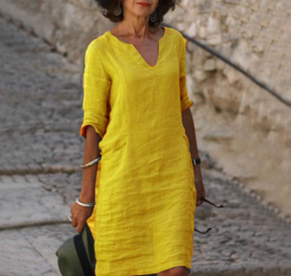 Valenzora | Chic three-quarter sleeve dress for women