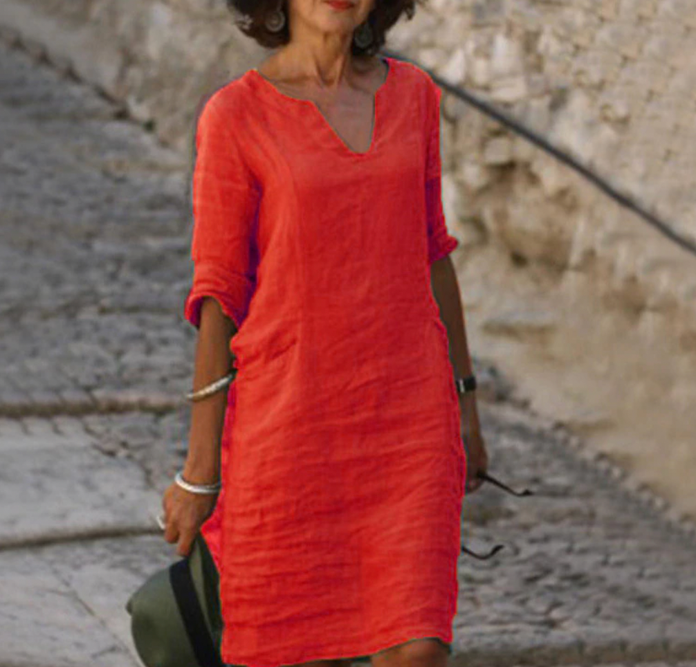 Valenzora | Chic three-quarter sleeve dress for women