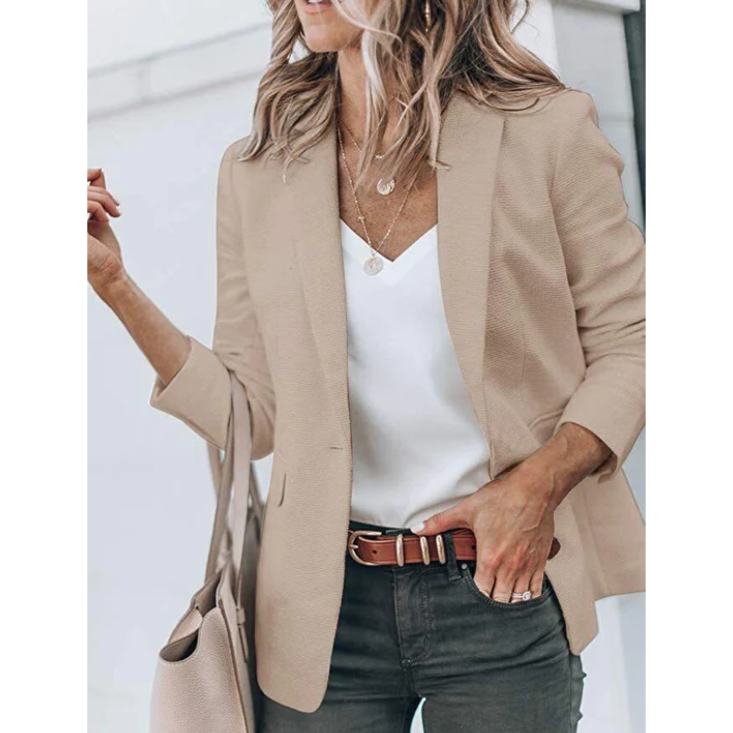 Valenzora | Single-breasted blazer with classic lapel for women