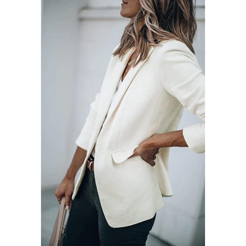 Valenzora | Single-breasted blazer with classic lapel for women