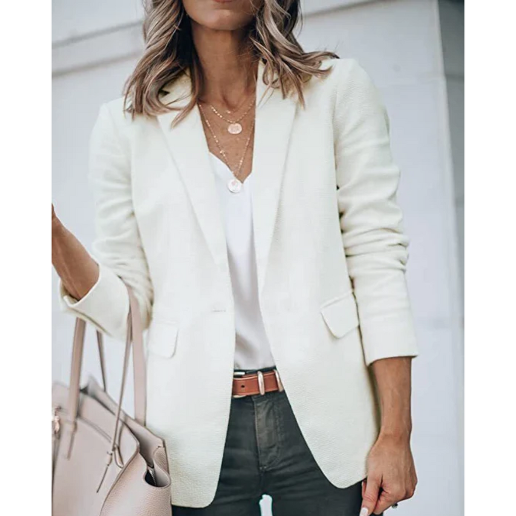 Valenzora | Single-breasted blazer with classic lapel for women