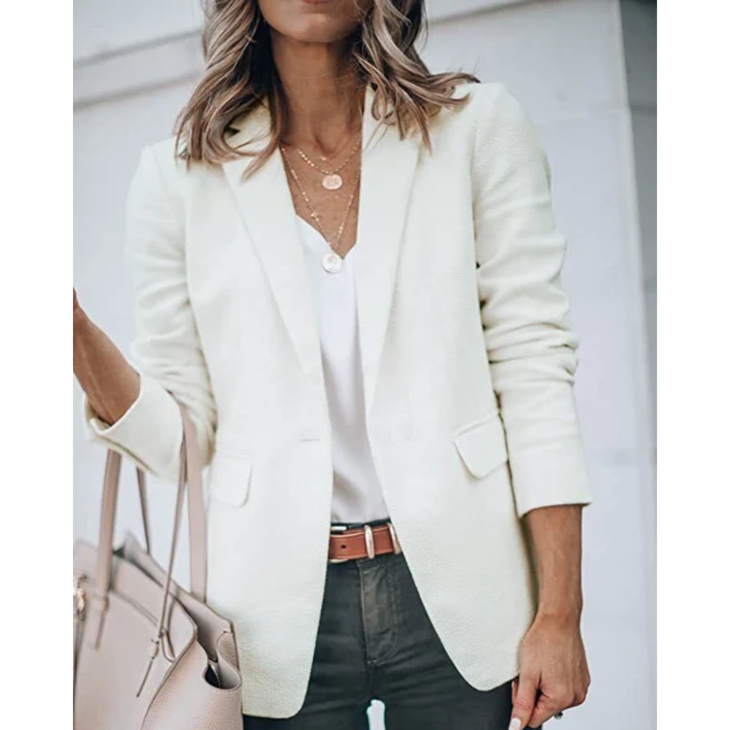 Valenzora | Single-breasted blazer with classic lapel for women
