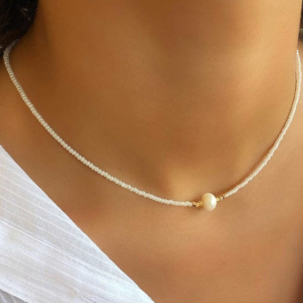 Valenzora | Klassische Perlenkette mit dezentem Glanz