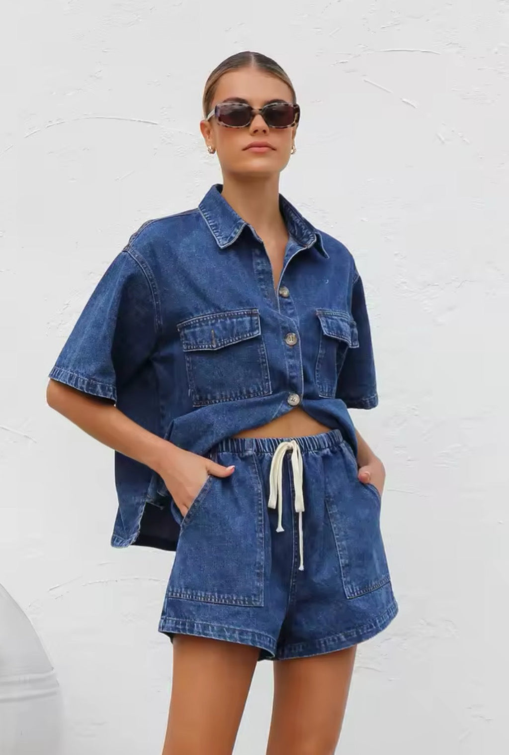 Valenzora | Casual Jeans Set with Oversized Shirt & Shorts