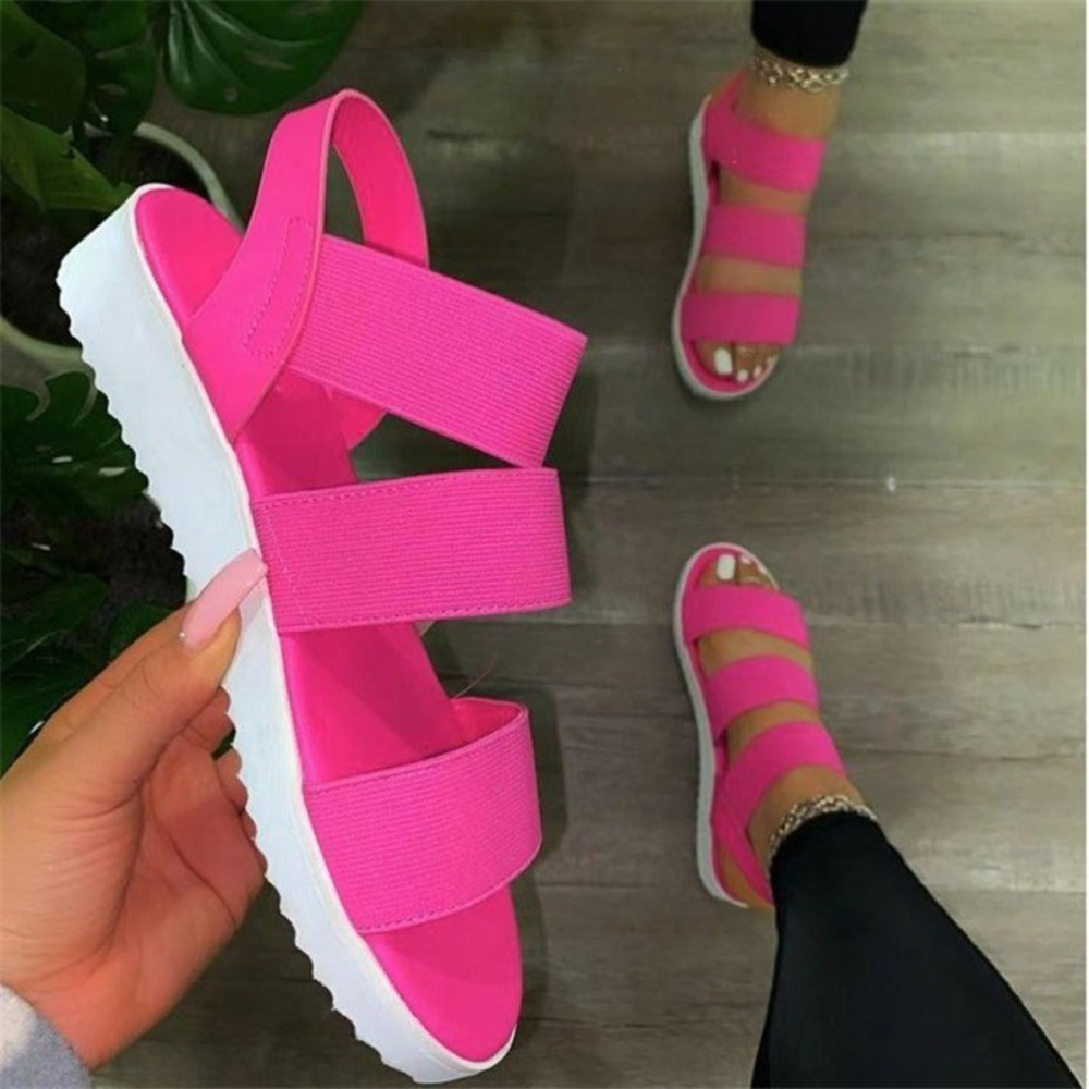 Valenzora | Elegant and comfortable women's sandals with sophisticated straps