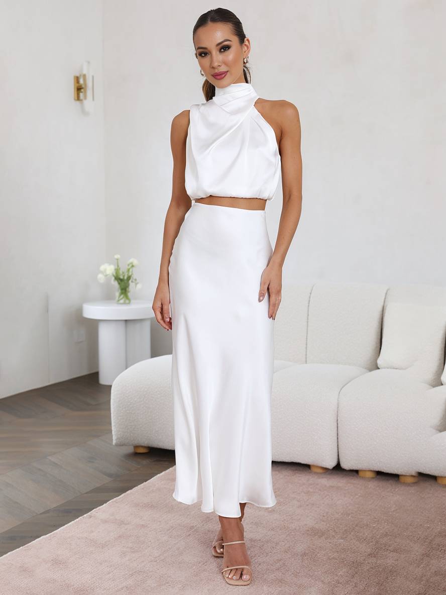 Valenzora | Wedding Guest Dress for Women, Halter Neck, Sleeveless, Elegant Evening Two-Piece Bridesmaid Dress
