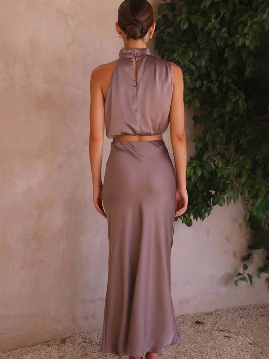 Valenzora | Wedding Guest Dress for Women, Halter Neck, Sleeveless, Elegant Evening Two-Piece Bridesmaid Dress