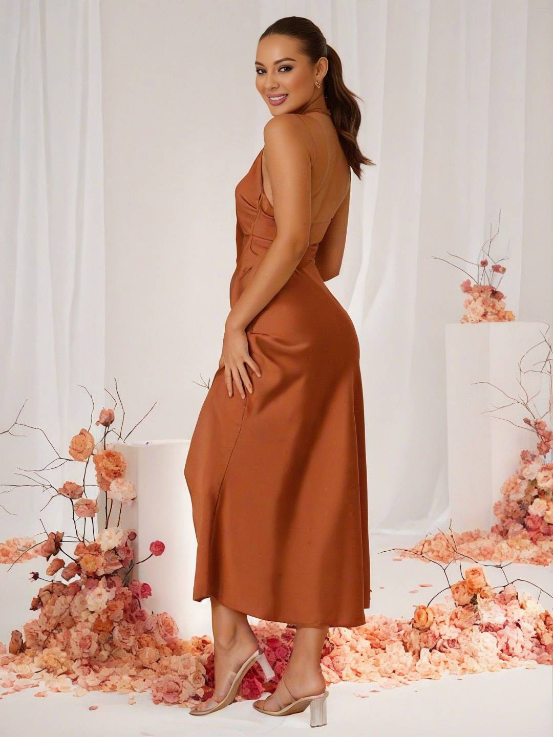 Valenzora | Brautjungfernkleid Satin Neckholder Rückenfrei Ärmellos Elegant Hochzeit Cocktail Zeremonie Gast