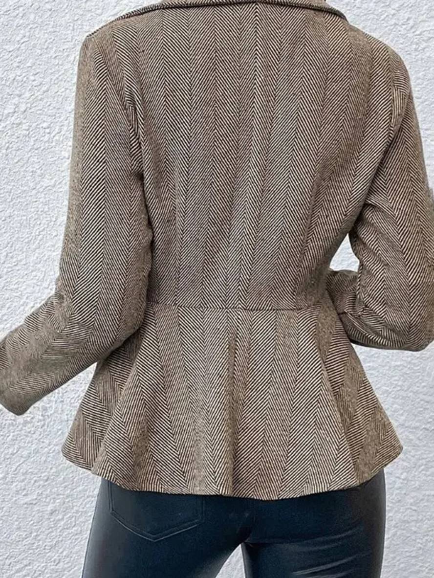 Valenzora | Kurzer Blazer Chevron Schößchen Doppelknopfverschluss Reverskragen Lange Ärmel Elegante Freizeitjacke für Damen