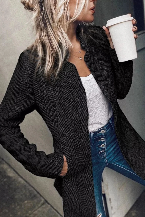 Valenzora | Elegant and cool coat