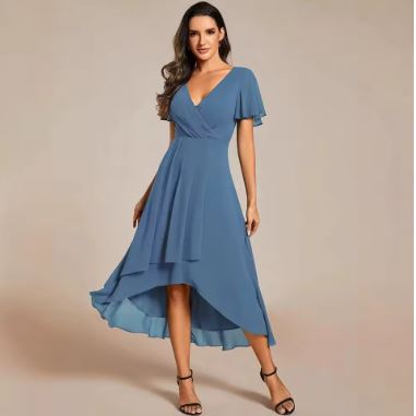 Valenzora | Stylish midi dress with short sleeves