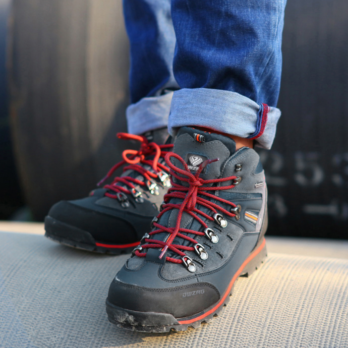 Valenzora | Durable, lightweight hiking boots with anti-slip grip