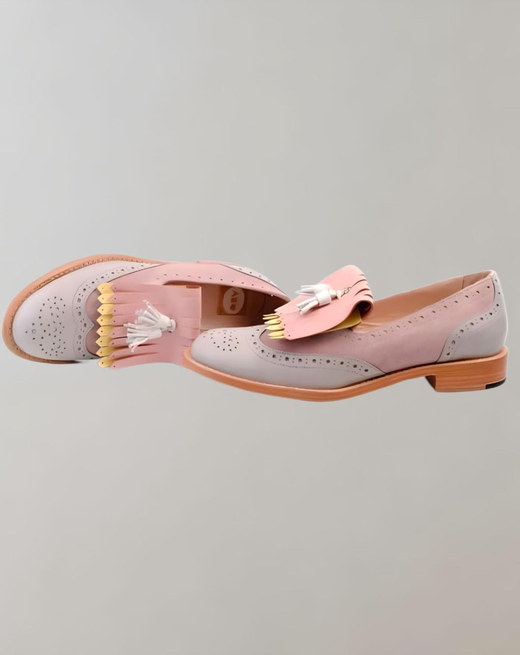 Valenzora | Geschlossene Sandalen mit zufälligem Design