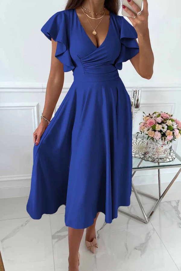 Valenzora | Elegant midi dress with butterfly sleeves