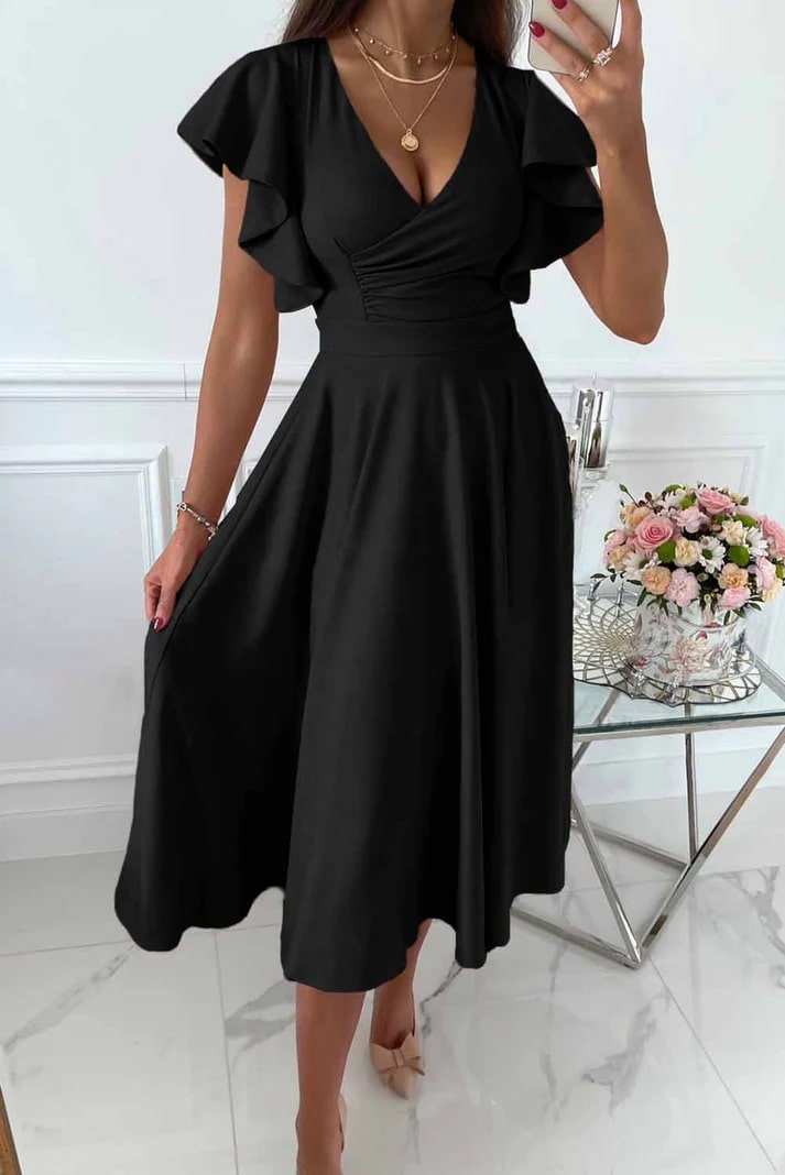 Valenzora | Elegant midi dress with butterfly sleeves