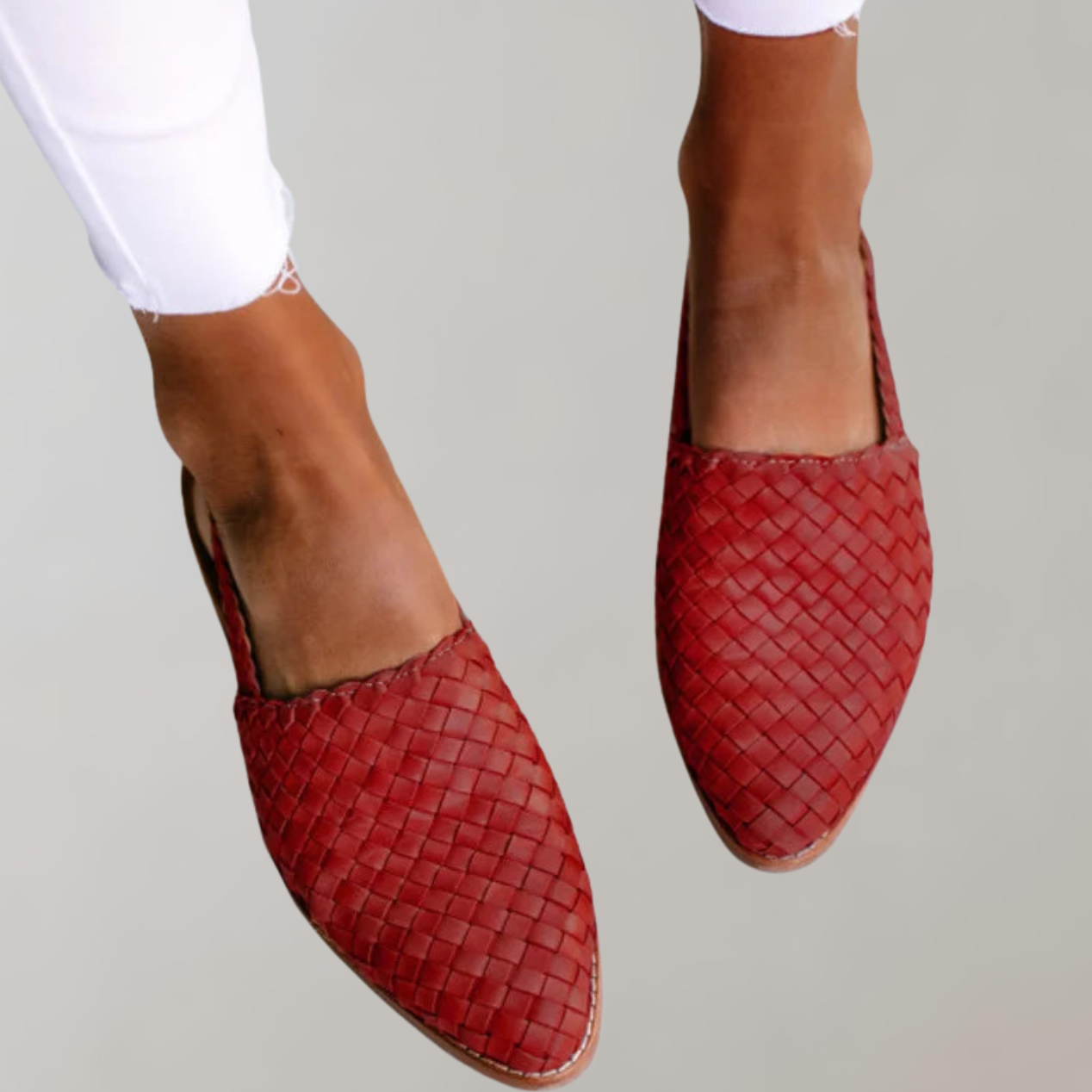 Valenzora - Flat sandal with low heel | Loafer sandal with strap at the back