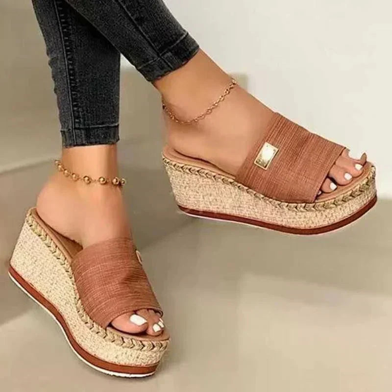 Valenzora | Classic everyday sandals for women